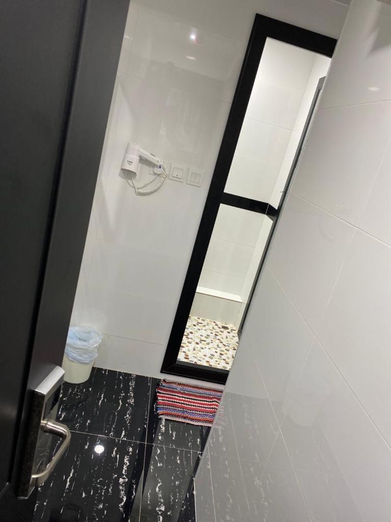 Days Hostel Block D Χονγκ Κονγκ Εξωτερικό φωτογραφία